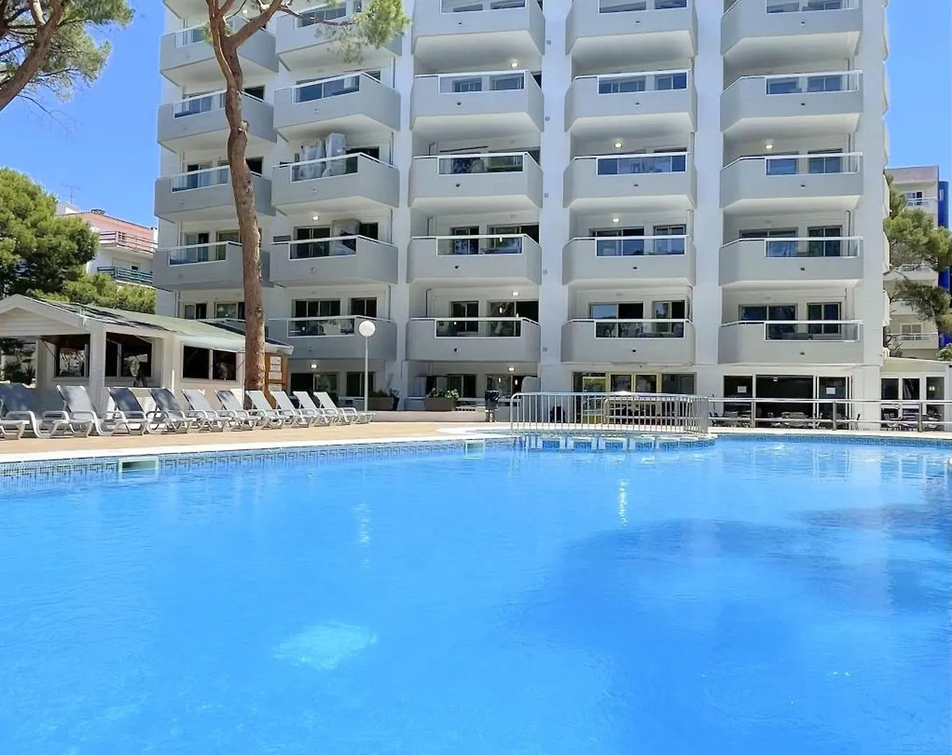 Rentalmar Blue Beach Apartments & Pool Salou