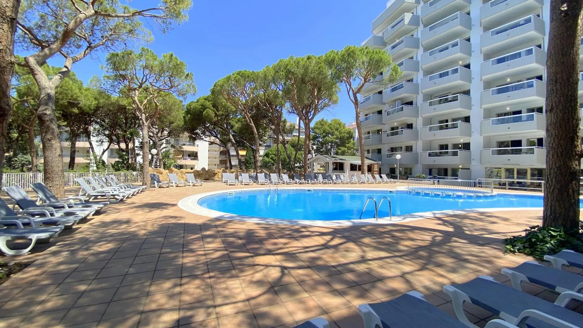Rentalmar Blue Beach Apartments & Pool Salou
