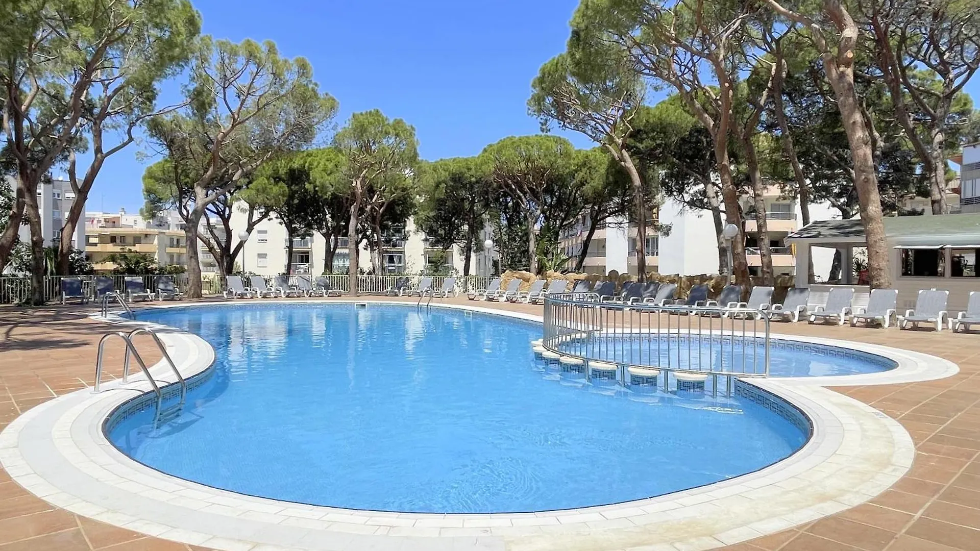 Rentalmar Blue Beach Apartments & Pool Salou